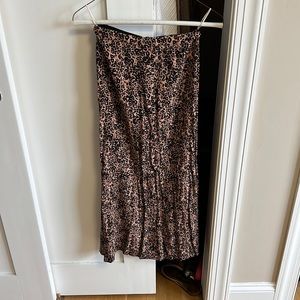 Wilfred size 0 cheetah print maxi skirt